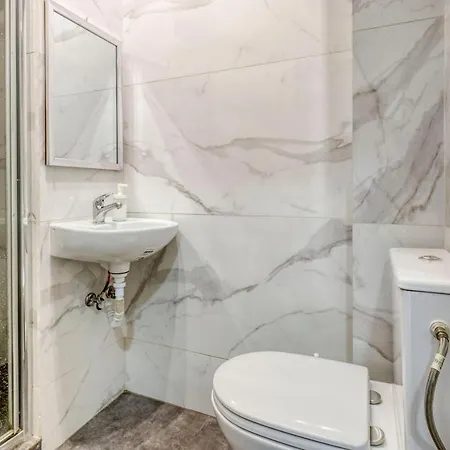 Travel & Live Bragas פורטו