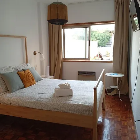 Travel & Live Bragas Quarto em Acomodações Particulares