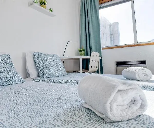 Travel & Live Bragas *