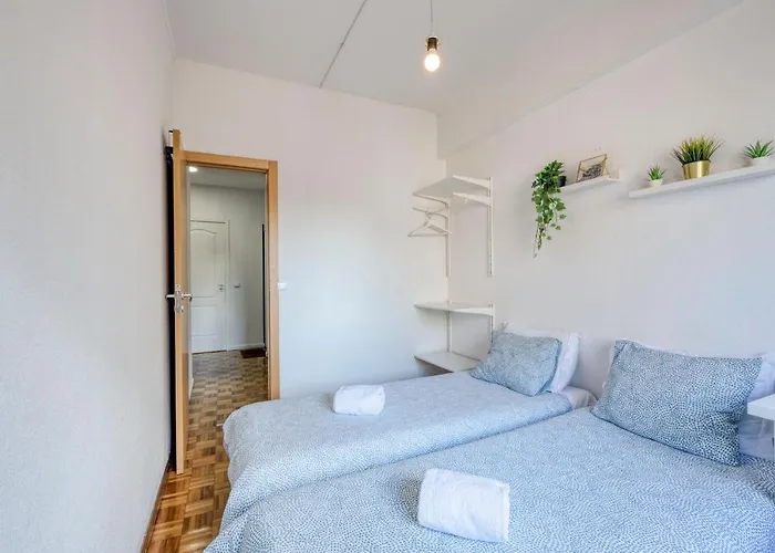 Travel & Live Bragas *