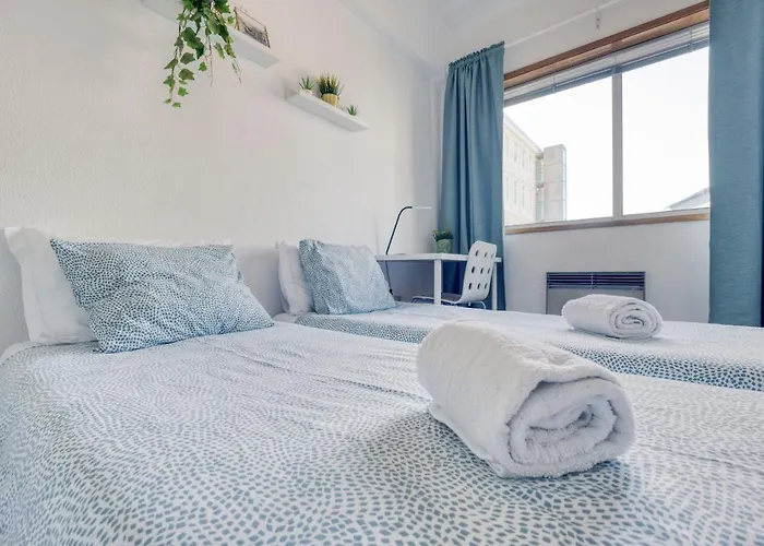 Travel & Live Bragas Oporto